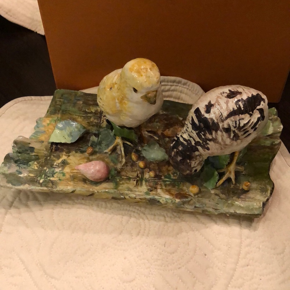 🦢Sweet Vintage Majolica Pottery Birds on bark sculpture 🦜